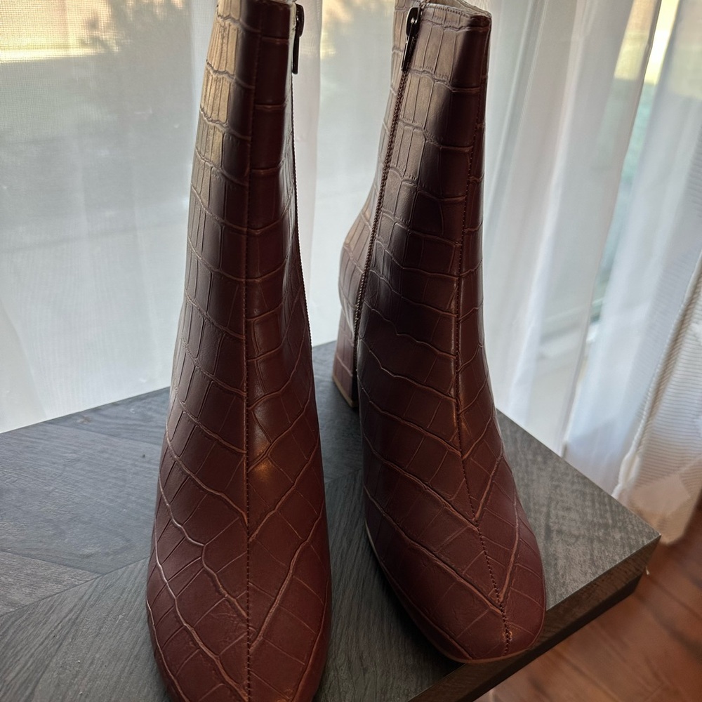 Journee Collection Brown Croc-Embossed Ankle Booties